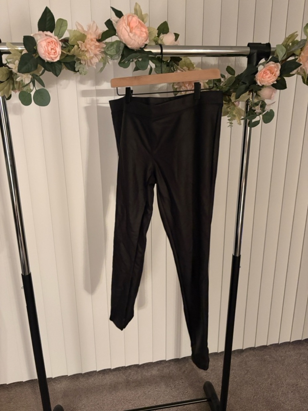 Express Black Faux-Leather Leggings